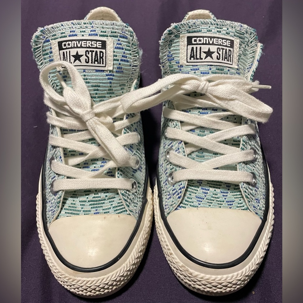 Blue and Green size 7 Converse Chuck Taylor All Star